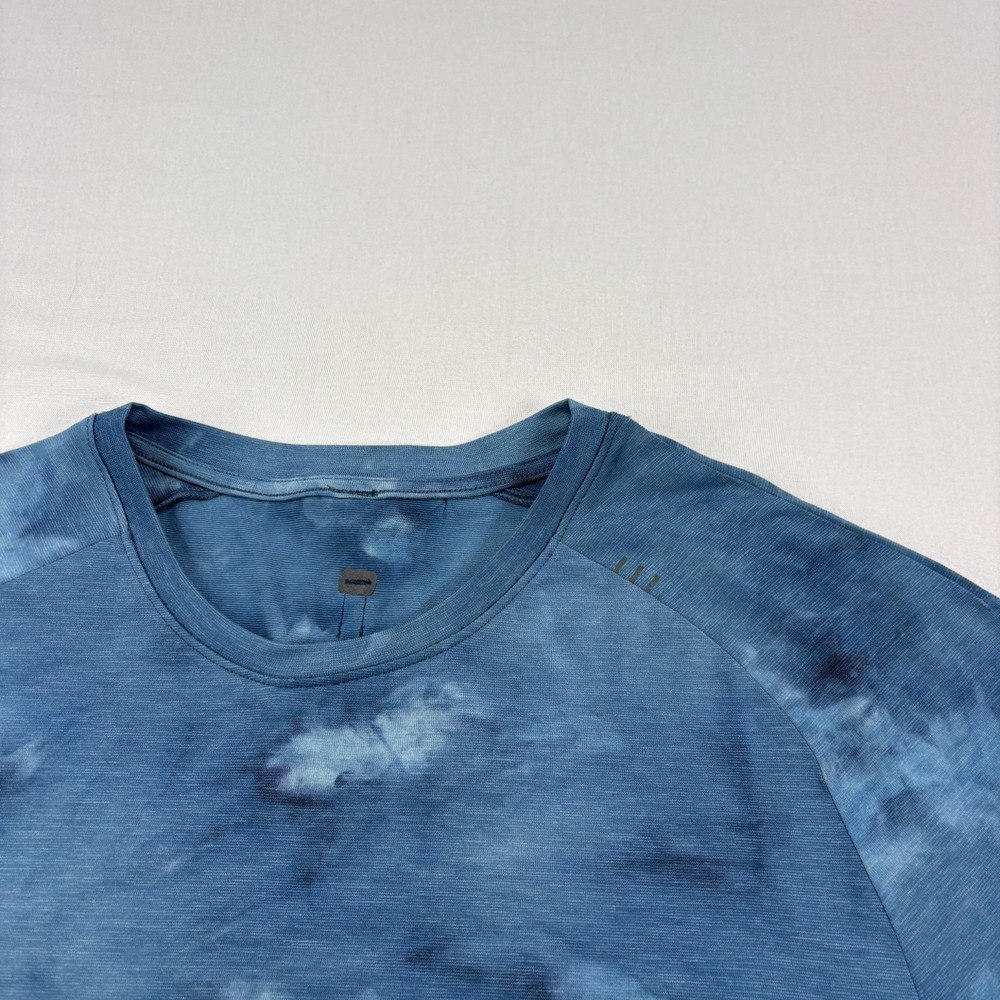 Lululemon Shirt Mens Medium Blue Always Agile Diamond Dye Athletic Stretch - Picture 4 of 9